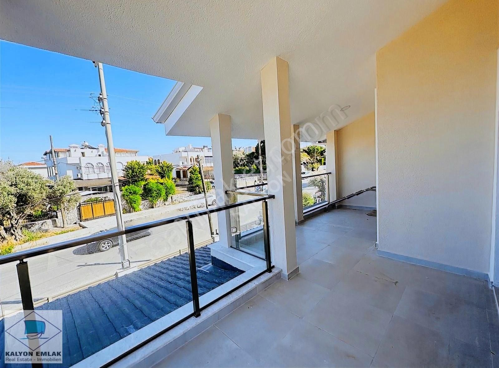 Çeşme Altınyunusta Satılık Müstakil Havuzlu Lüks Villa - Görsel 12