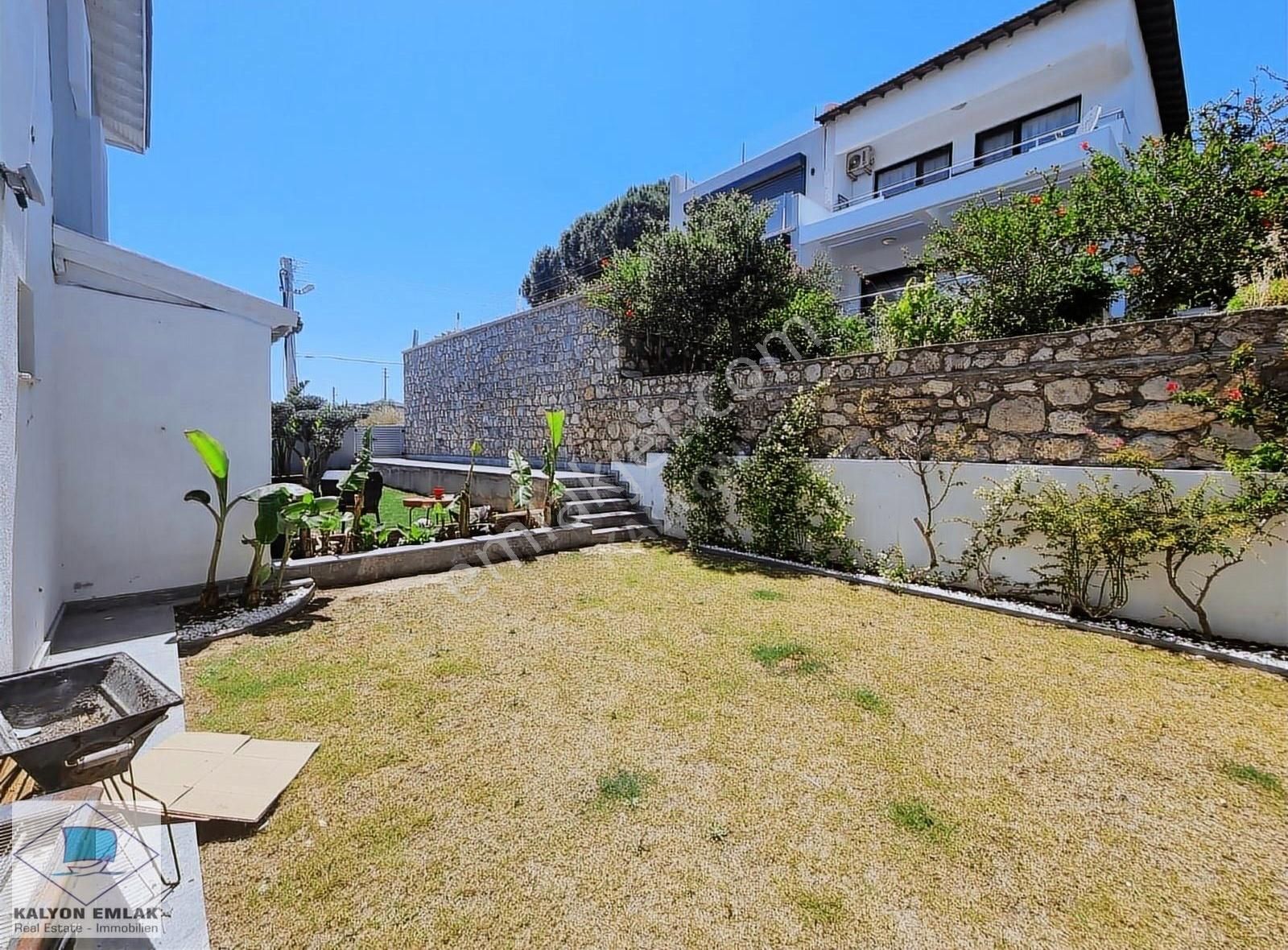 Çeşme Paşalimanında Satılık Eşsiz Lokasyonda 4+1 Villa - Görsel 12