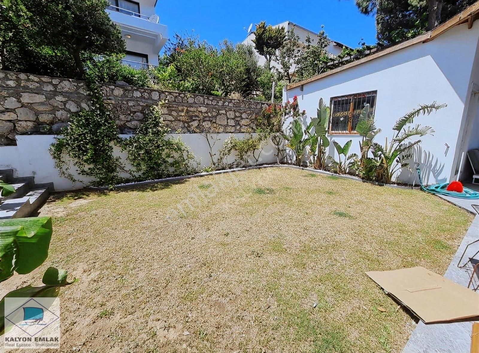 Çeşme Paşalimanında Satılık Eşsiz Lokasyonda 4+1 Villa - Görsel 25