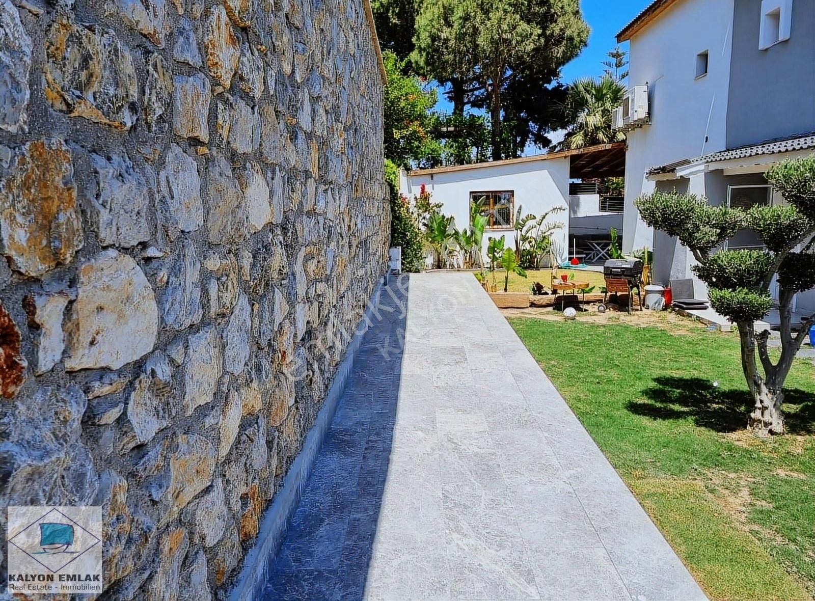 Çeşme Paşalimanında Satılık Eşsiz Lokasyonda 4+1 Villa - Görsel 23