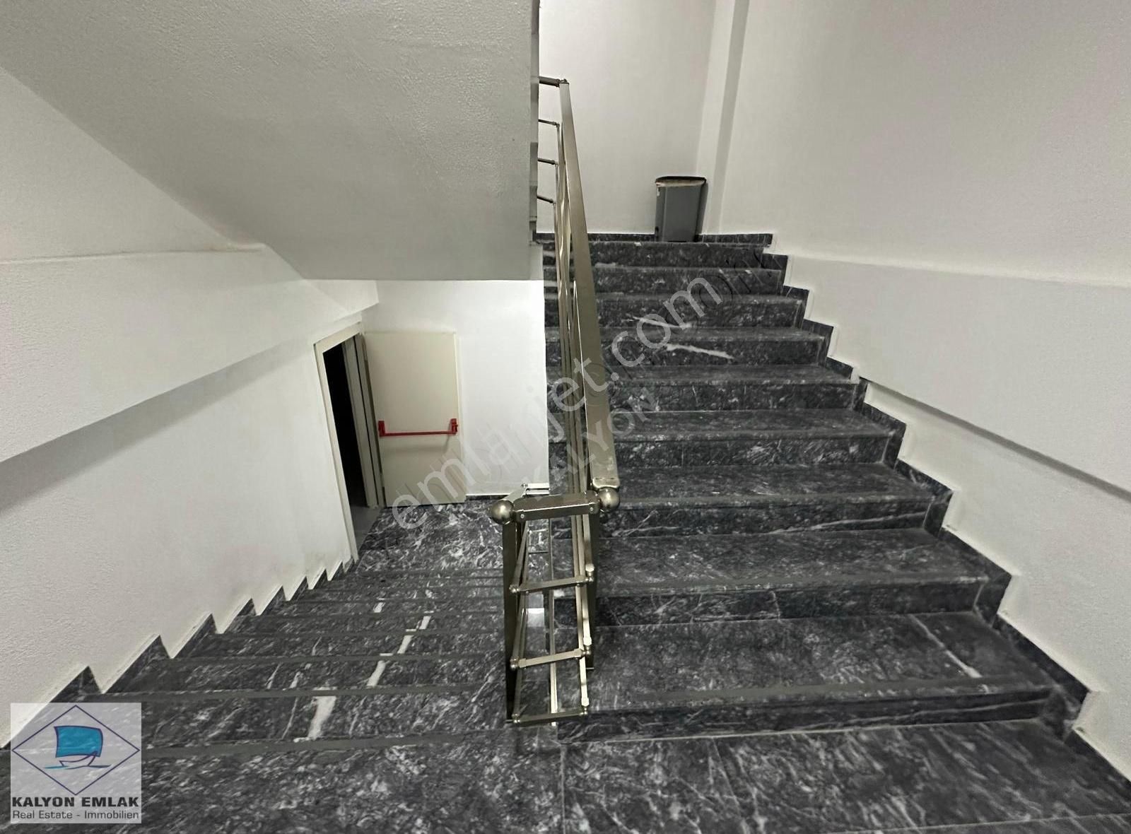 Çeşme Ilıca Da Satılık Denize Yakın 2+1 Daire - Görsel 10