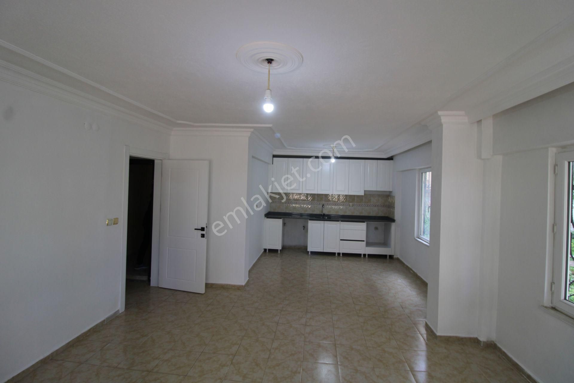 Aydın Diddim Altınkum Mahallesi Satılık Daire 2+1 Açık Mutfak Bahçe Katı Daire Denize 350 - Görsel 5