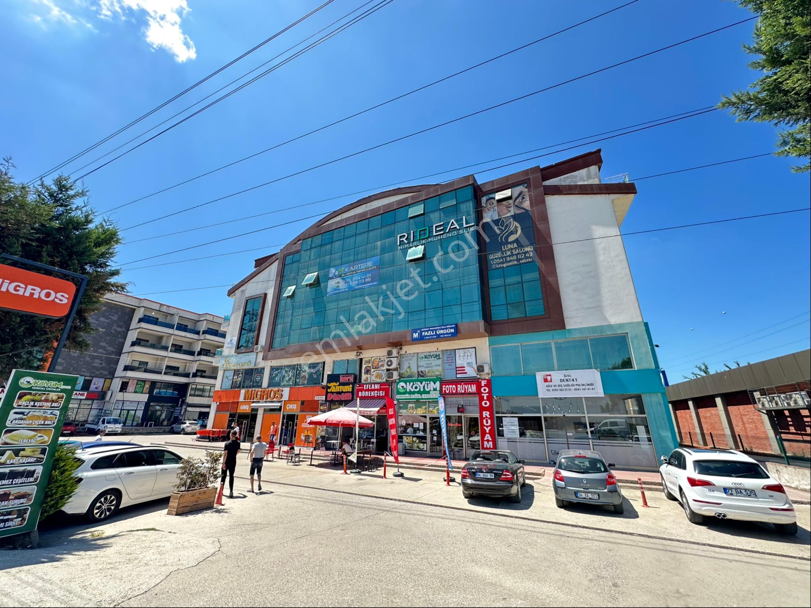 Kartepe Sapanca Yolu Cephe Tabela Değeri Yüksek 2+1 Dubleks Ofis
