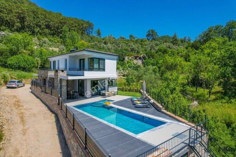 Göcek Kiralık 3+1 Villa Begonvilla - Görsel 9