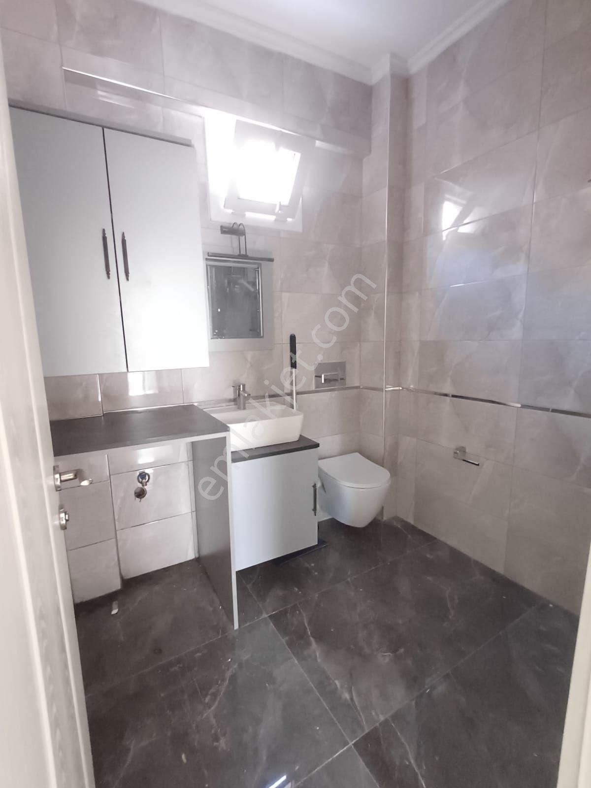 Ppatlangıçta Kiralık 2+1 Daire - Görsel 5