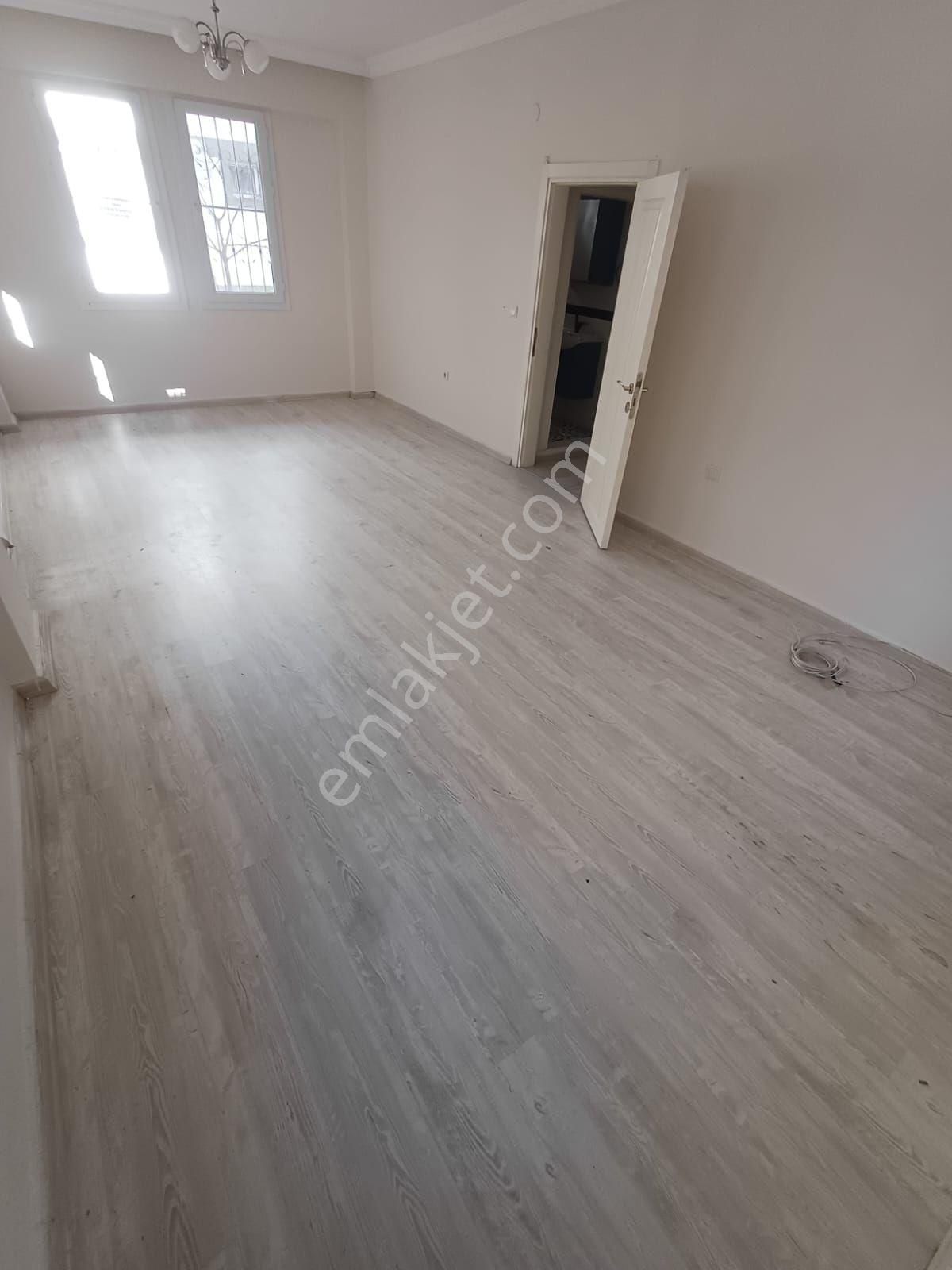 Ppatlangıçta Kiralık 2+1 Daire - Görsel 12