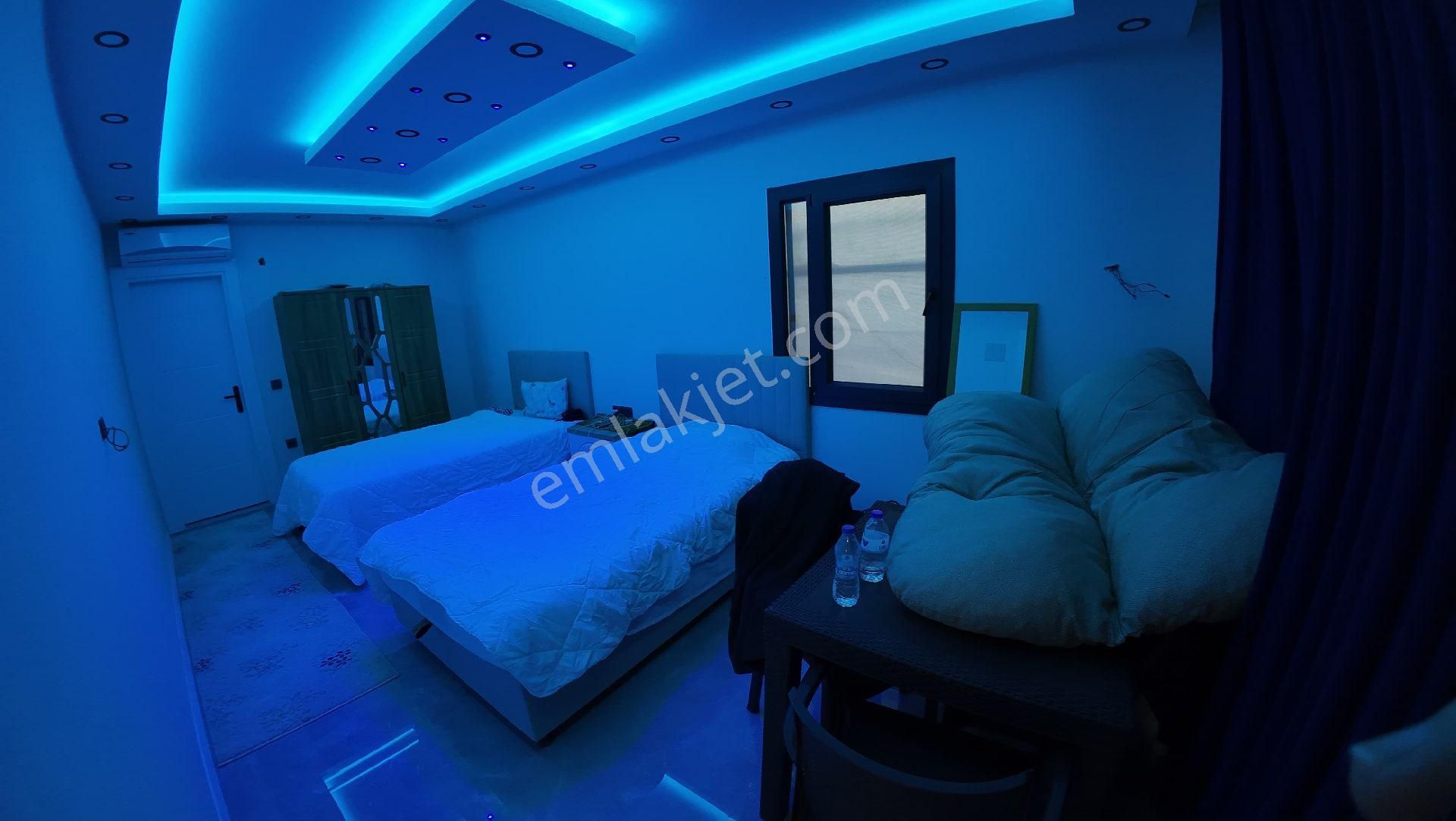 Karaçulhada Kiralık Eşyalı Havuzlu 2+1 Villa - Görsel 15