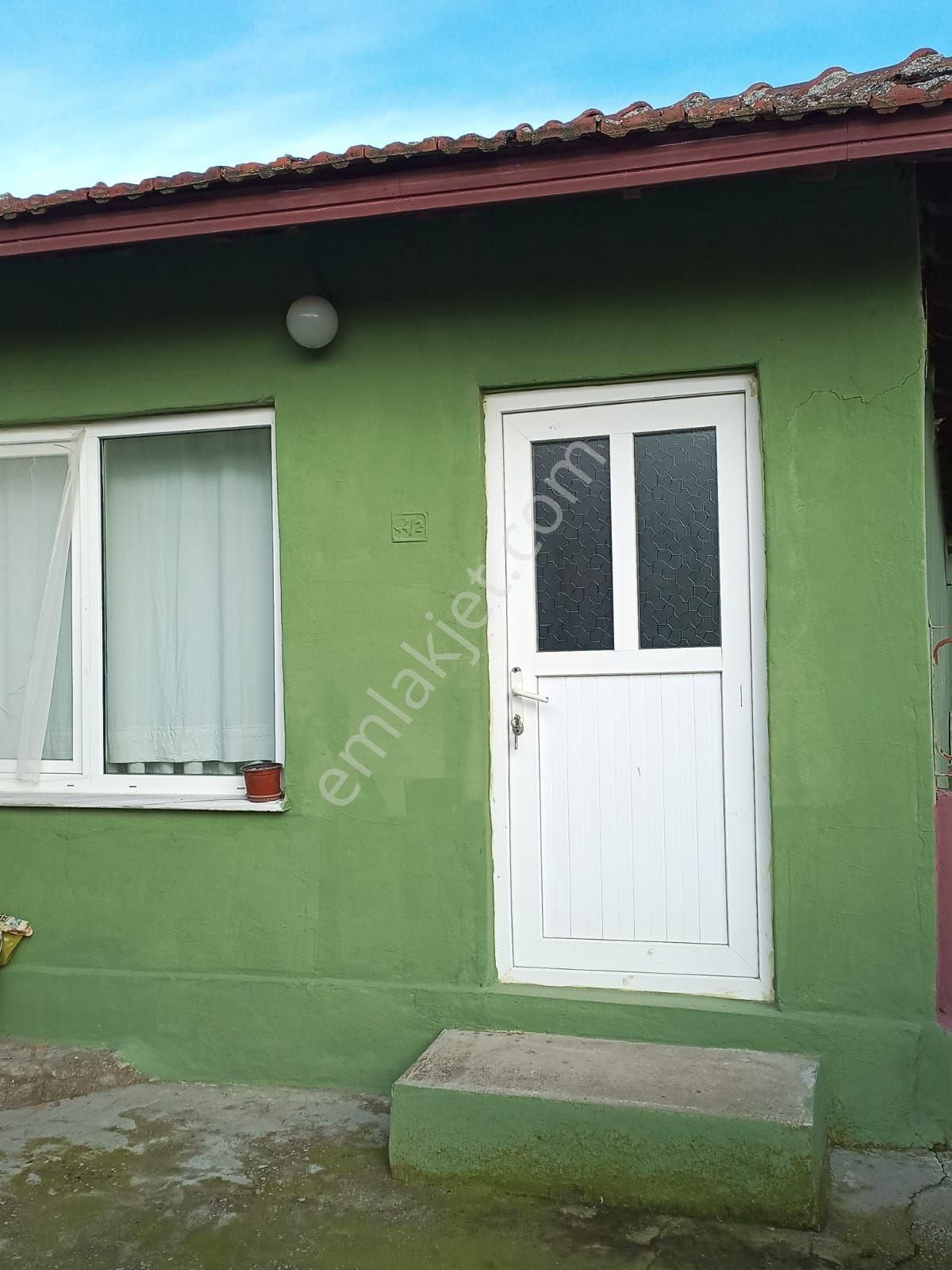Misinli Köyünde Satılık Hisseli Köy Evi