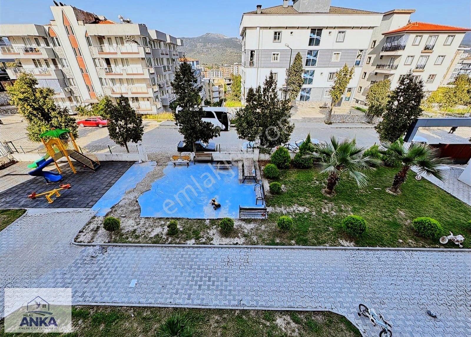 Milas Anka Emlak'dan Milas Orkide Sitesi Satılık 3+1 Daire