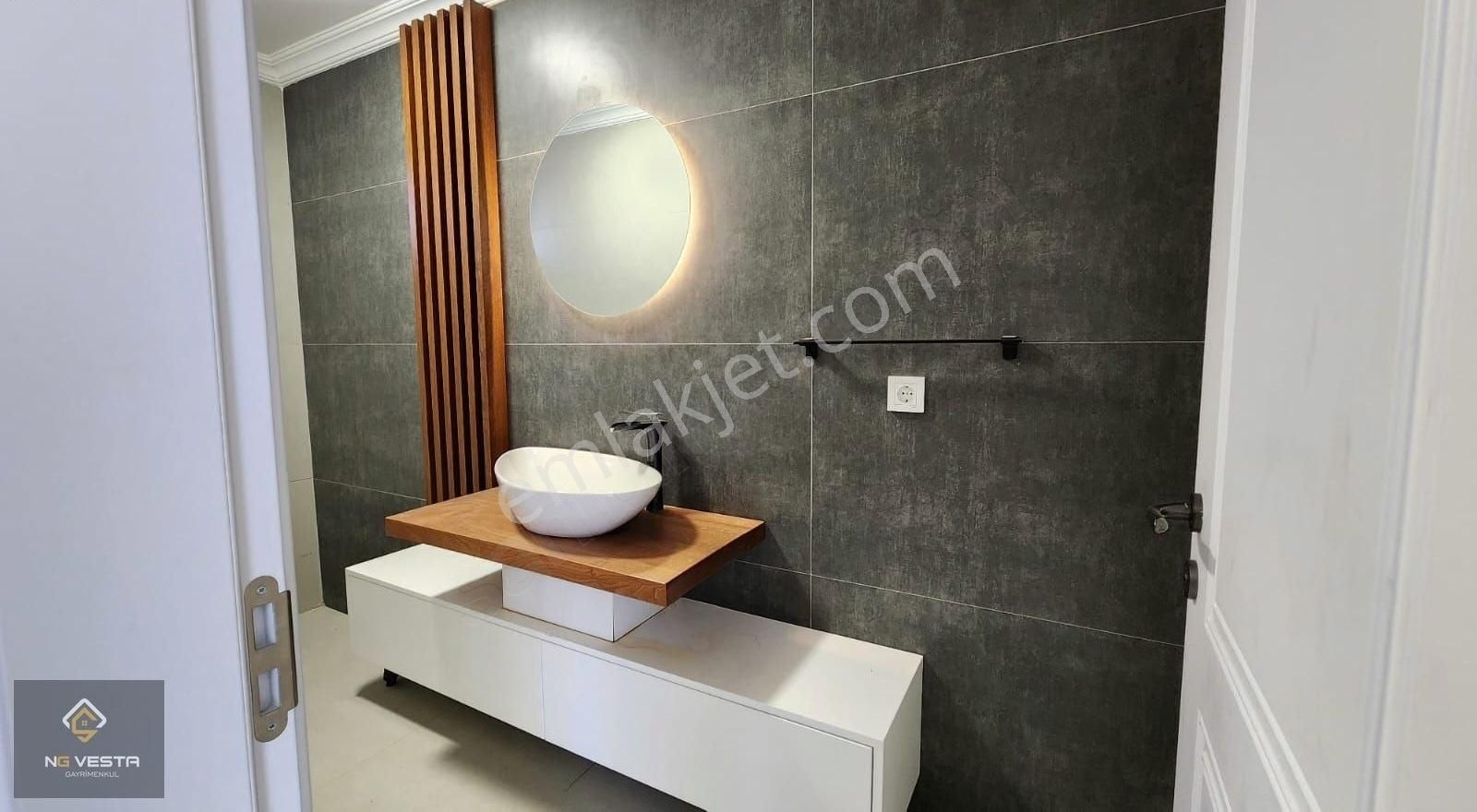 Urla Kalabak'ta Tam Müstakil Havuzlu Lüks Villa - Görsel 11