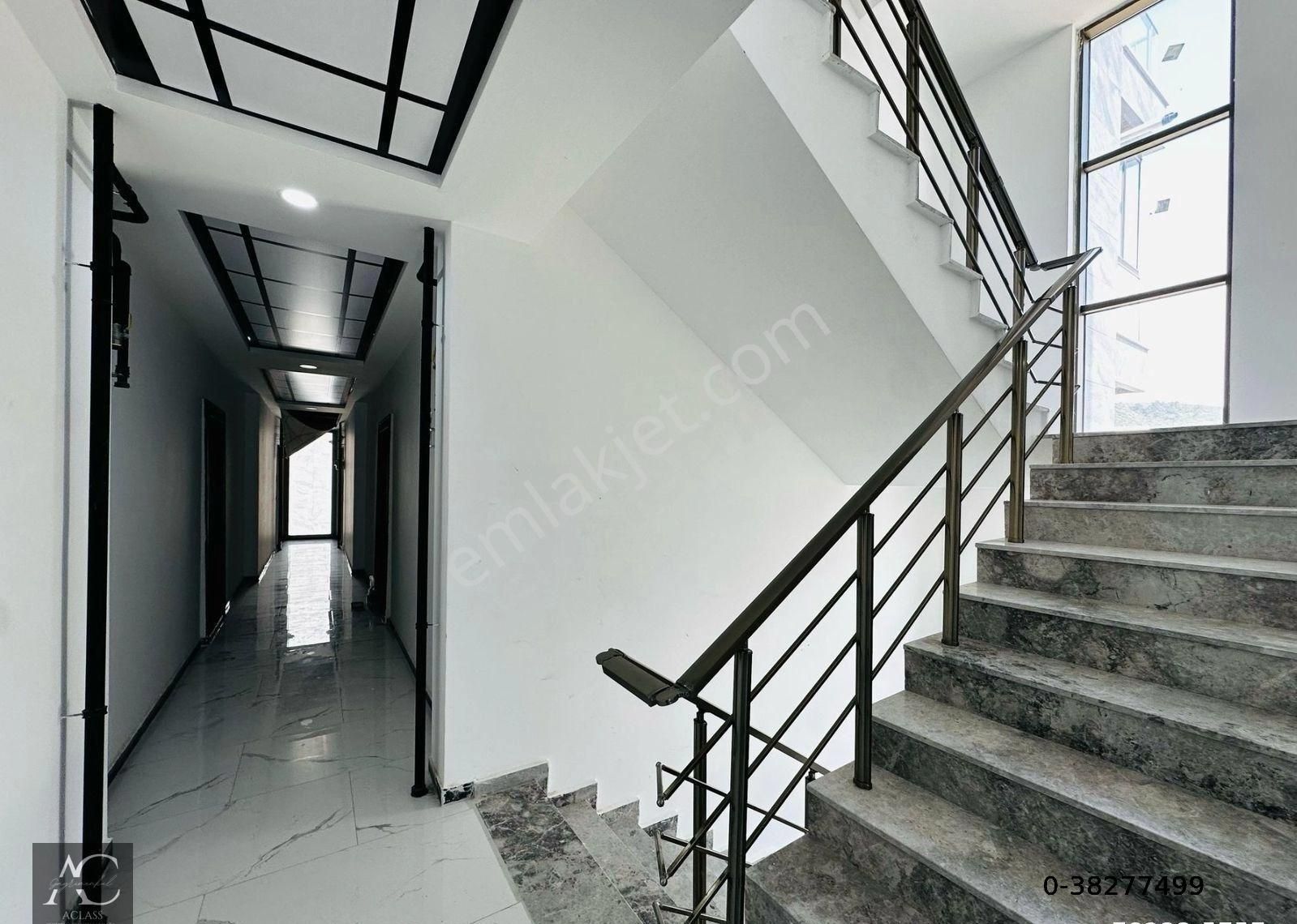 Şok Fiyat ! Guvenlık-hamam-sauna-spa-cafe-yerden Isıtma-havuz-ultra Lüx-4+1 Catı Dublex