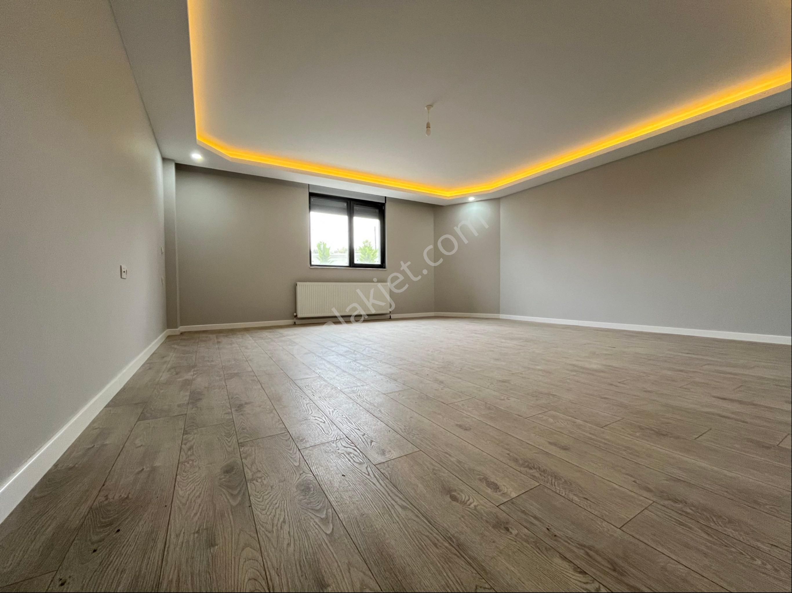 Cami Mahallesi Deniz & Doğa Manzaralı 4+1 Bahçe Dubleks