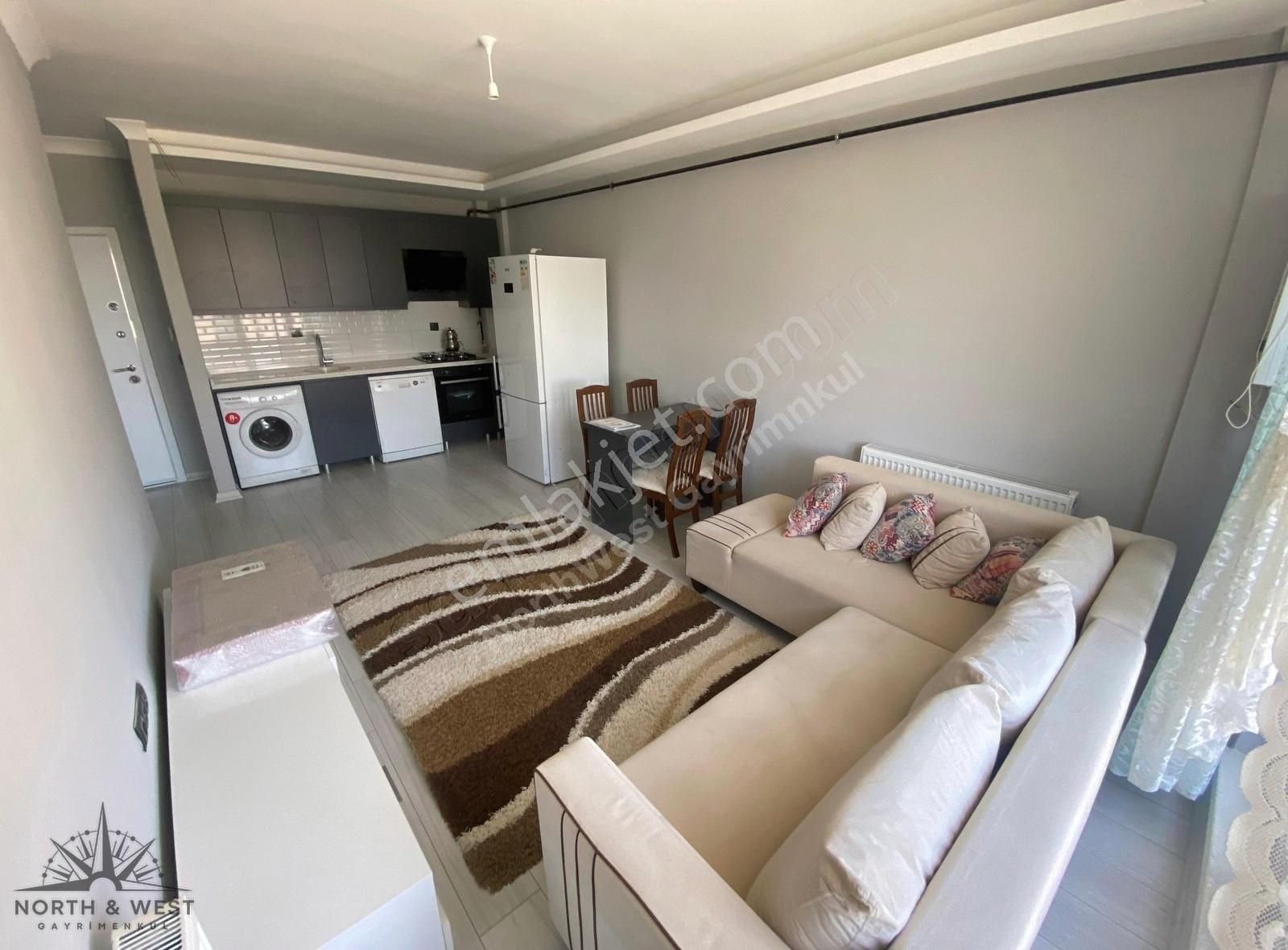 İncek'de Ara Katta 1+1 Lüks Eşyalı Kiralık Daire/north&west Gym