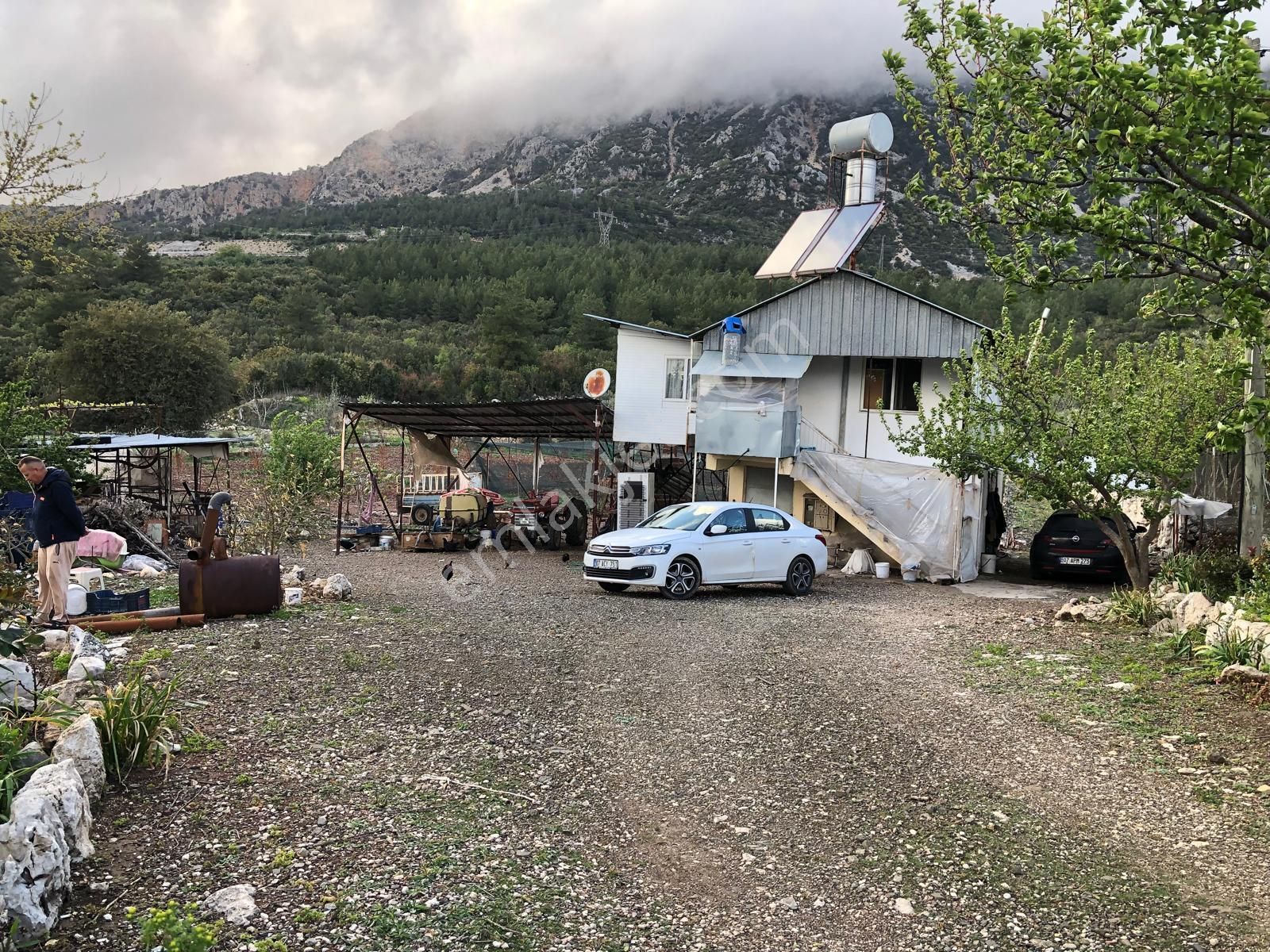 Kumluca Belen'de, Adrasan'a Yakın, Ev+çeşitli Meyve Ağaçlı Yatırımlık Tarla ...