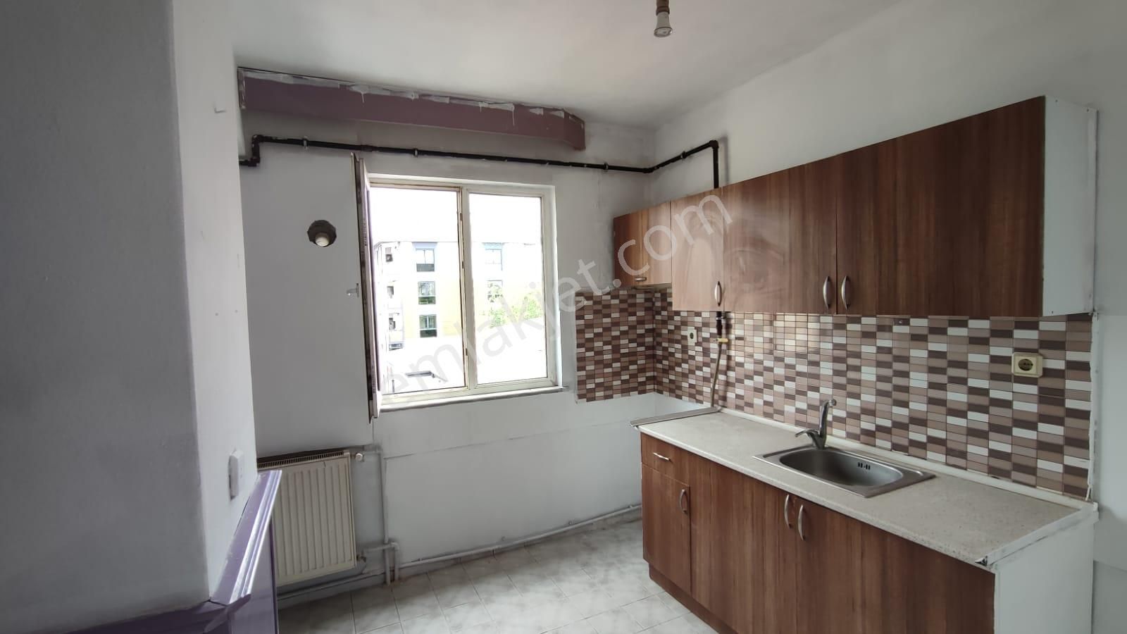 Sahibinden Kiralık 3+1 Geniş Daire Asansör Yok