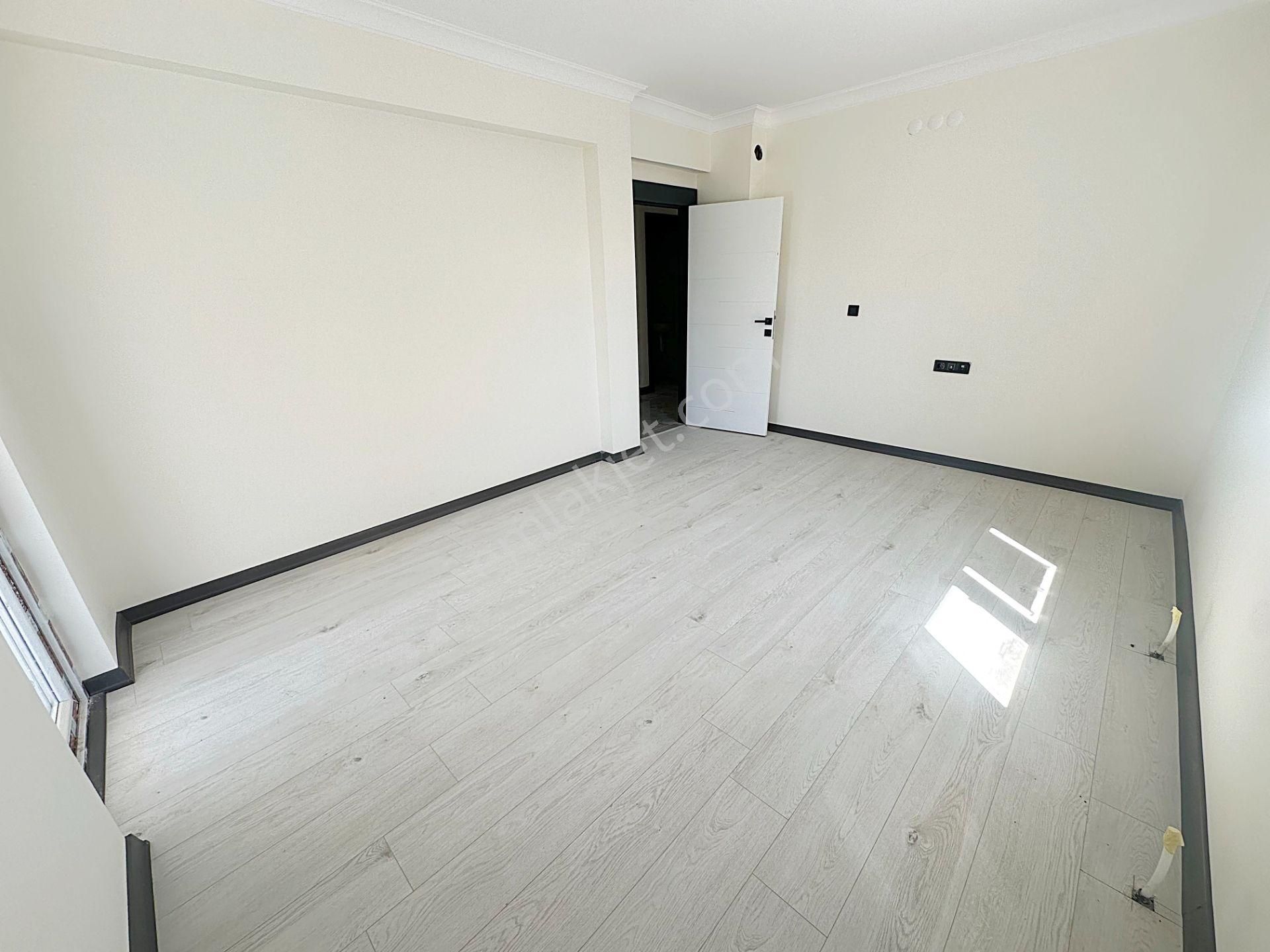 Çiğdemtepe Selim Cad Yanı Park Manz.güney Cephe Sıfır Kök Tapu - Görsel 16