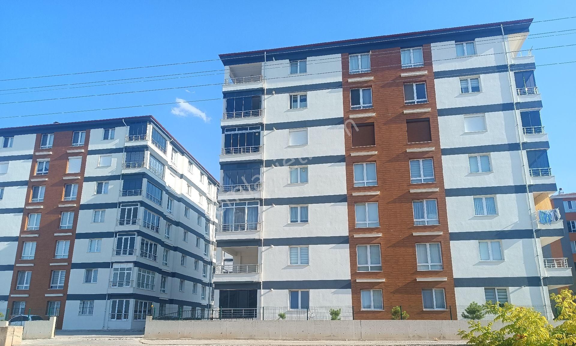 Mevlana Mahallesi Kalevizyon Sitesinde Satılık Sıfır Daire