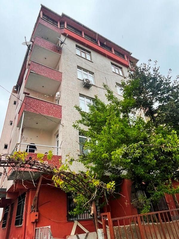 Gümüşpınar Mah Atatürk Caddesine Yürüme 2+1 Açık Balkonlu