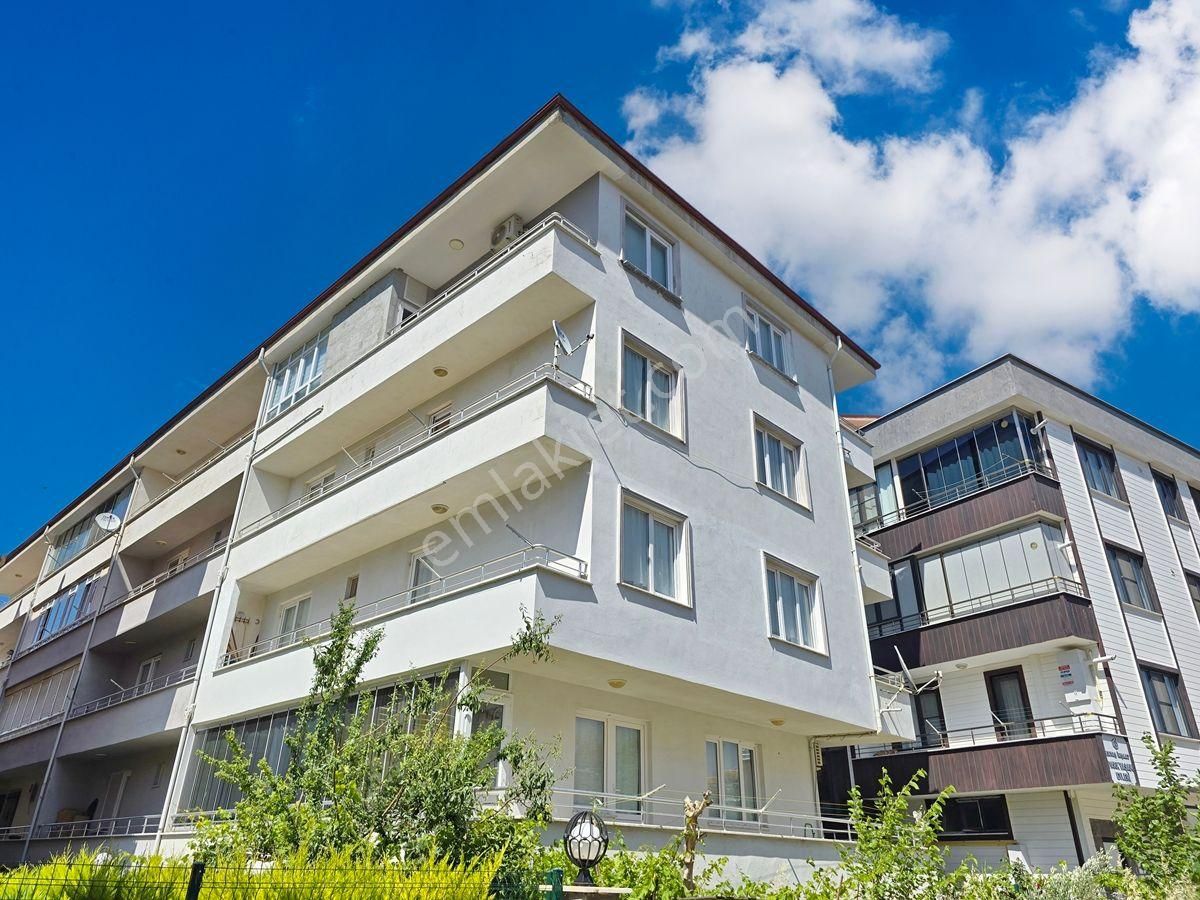 Akçay Altınkum Satılık Daire / 2+1 / Ayrı Mutfak / Orta Kat