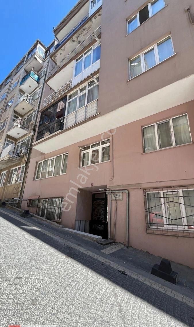 Bandırma Çarşı Merkezde Satılık 2+1 Kupon Daire - Görsel 13