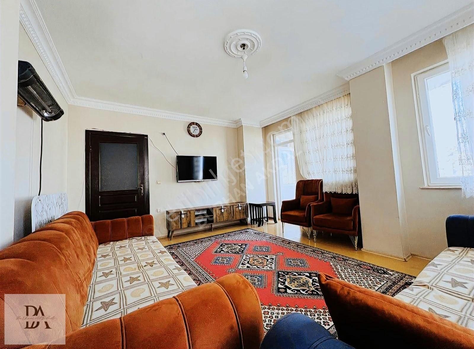 Limitsiz Kredili V. Karşıyaka'da 3 Balkon Geniş Ferah Katta 3+1