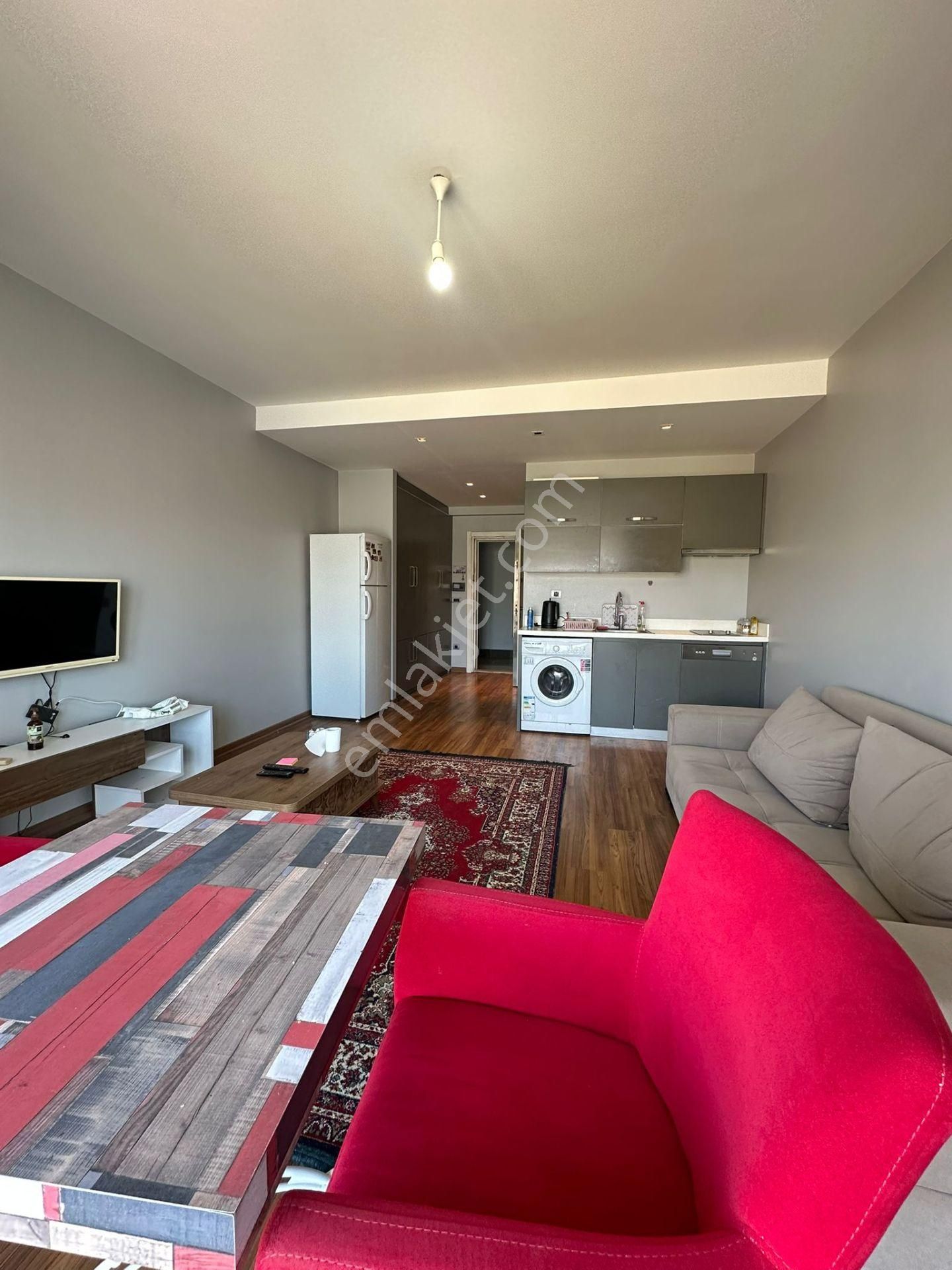 Esenyurt Güzelyurt Mahallesi 1+0 Full Eşyalı Kiralık Daire Tek Depozito Metrobüse 5 Dk. Yürüme Mesaf