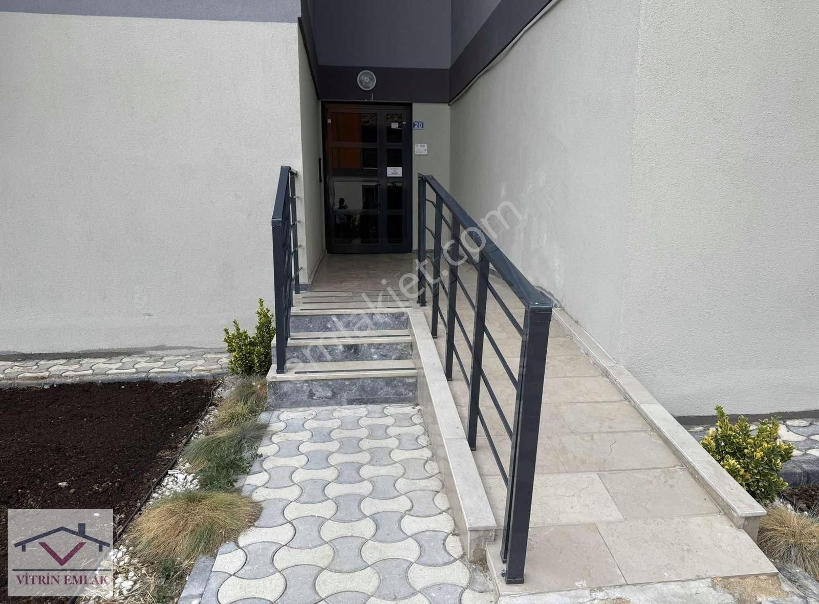 Real, Stadyum Mevki Parsana Mh E.banyo Bahçeli 3+1 Satılık Daire - Görsel 17