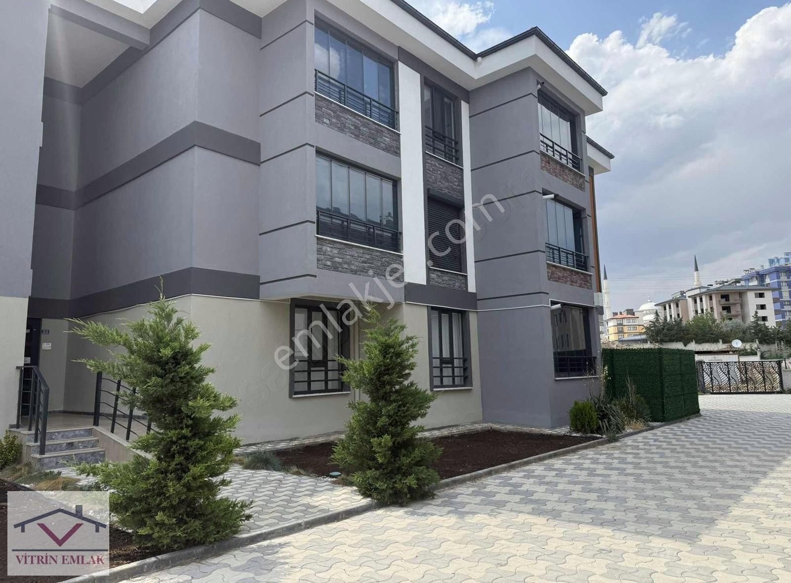 Real, Stadyum Mevki Parsana Mh E.banyo Bahçeli 3+1 Satılık Daire - Görsel 22