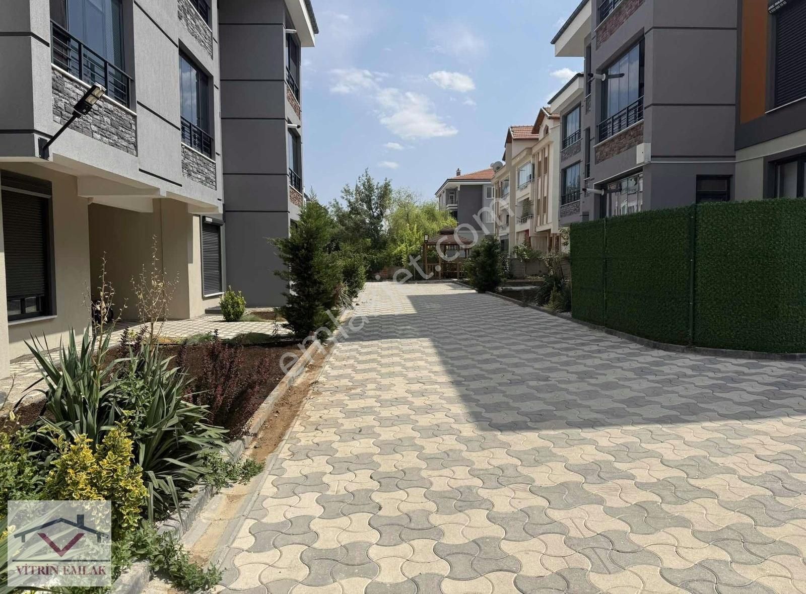 Real, Stadyum Mevki Parsana Mh E.banyo Bahçeli 3+1 Satılık Daire - Görsel 18