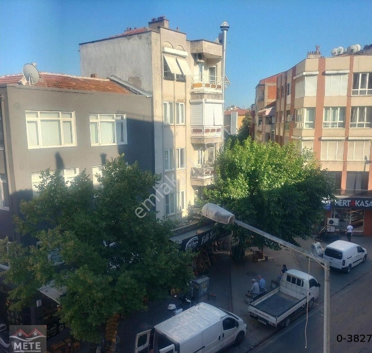 3+1 Satılık Ara Kat Daire - Görsel 15