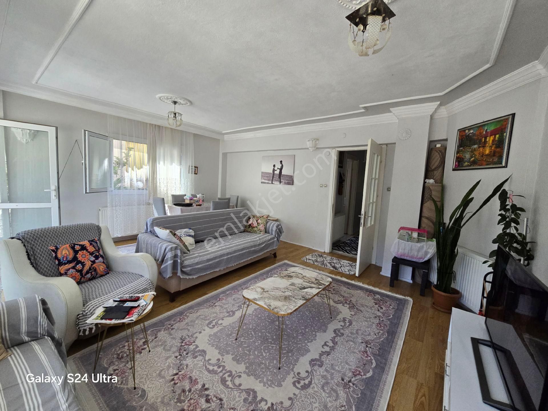 Kuşadası Ege Mahallesinde Havuzlu Güvenlikli Sitede Doğalgazlı Geniş 3+1 Daire - Görsel 14