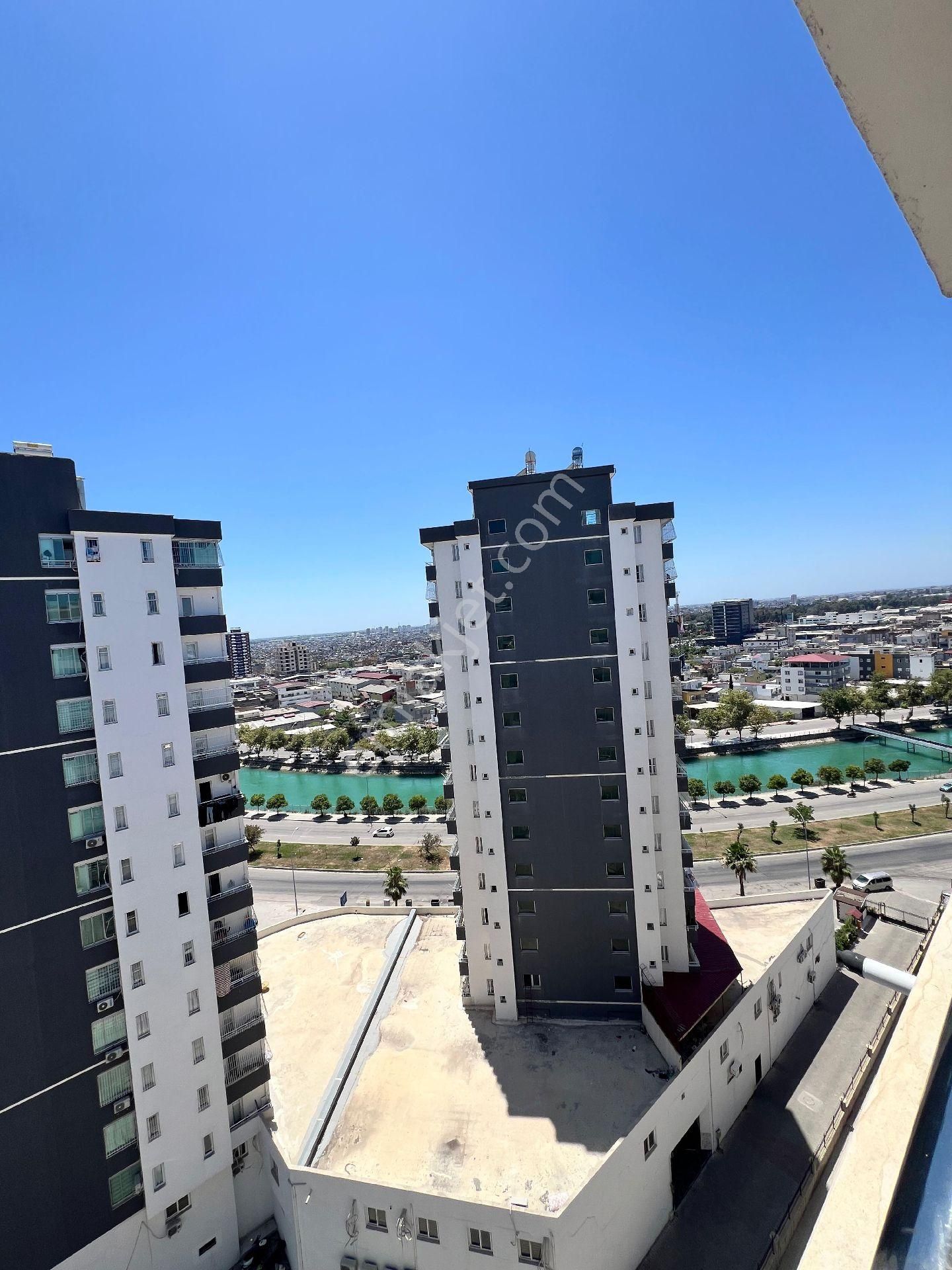 Çelebi'den Atakent Sitesi'nde Satılık 2+1 Daire