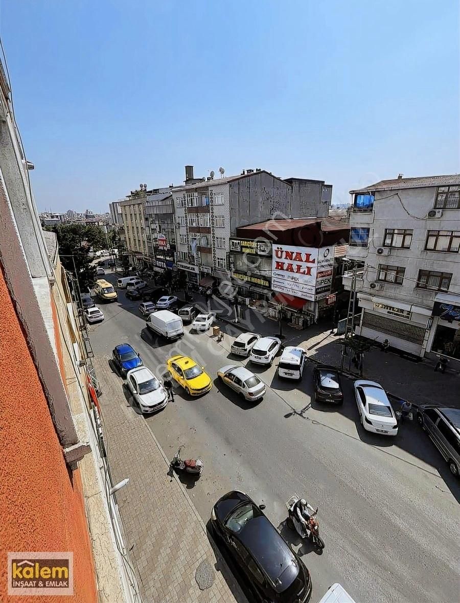 Kalem'den Cadde Üstü 3+1