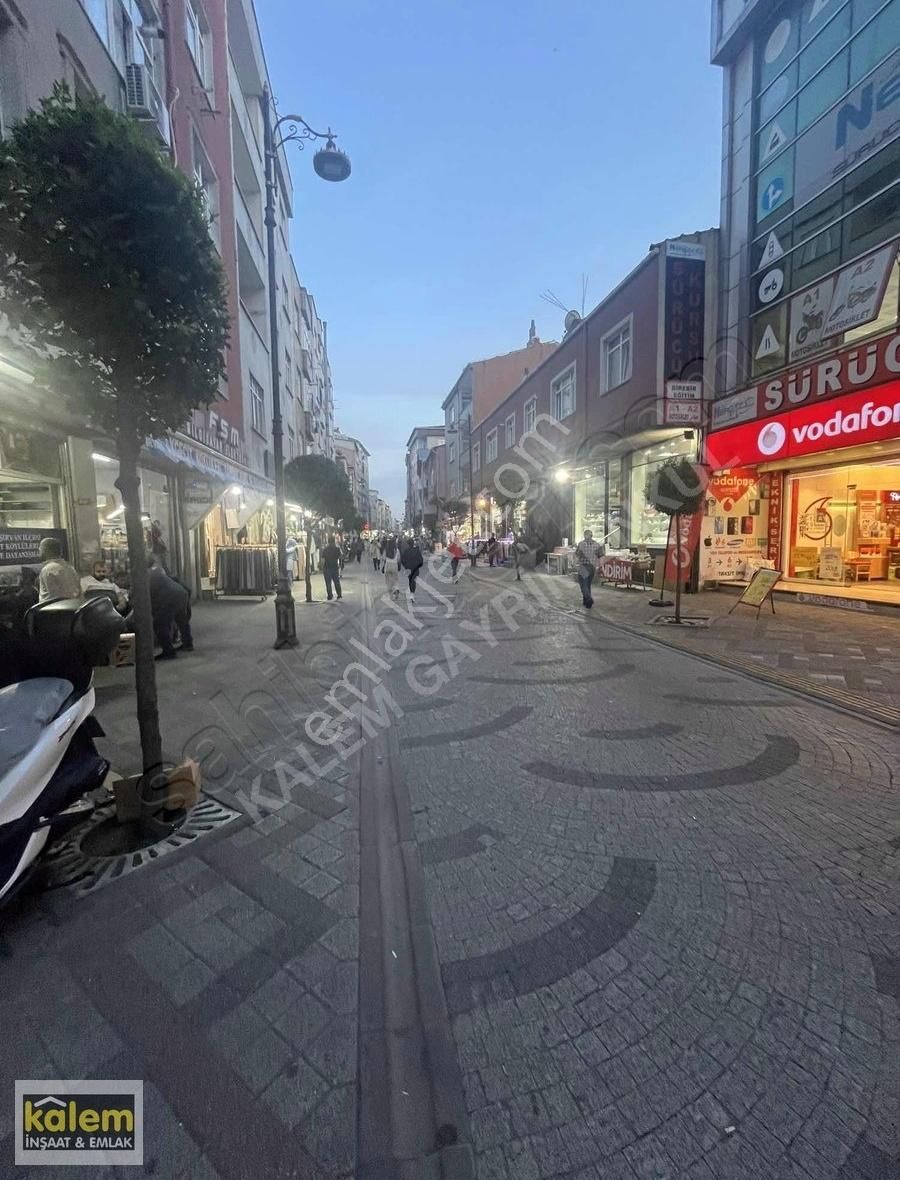 Kalem'den Satılık 2+1 Güzel Konumda