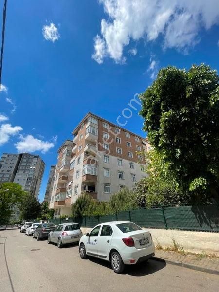 Mertcan Dan Gümüşpınar Mah Site İçinde 2+1 Full Eşyalı Kiralık