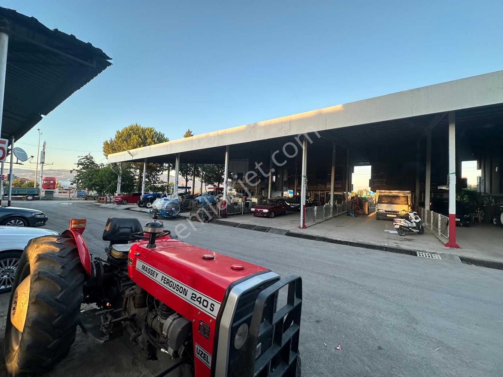 Lidya Group’tan Manisa Alaşehir 1. Galericiler Sitesin'de Kiralık Dükkan Fırsatı