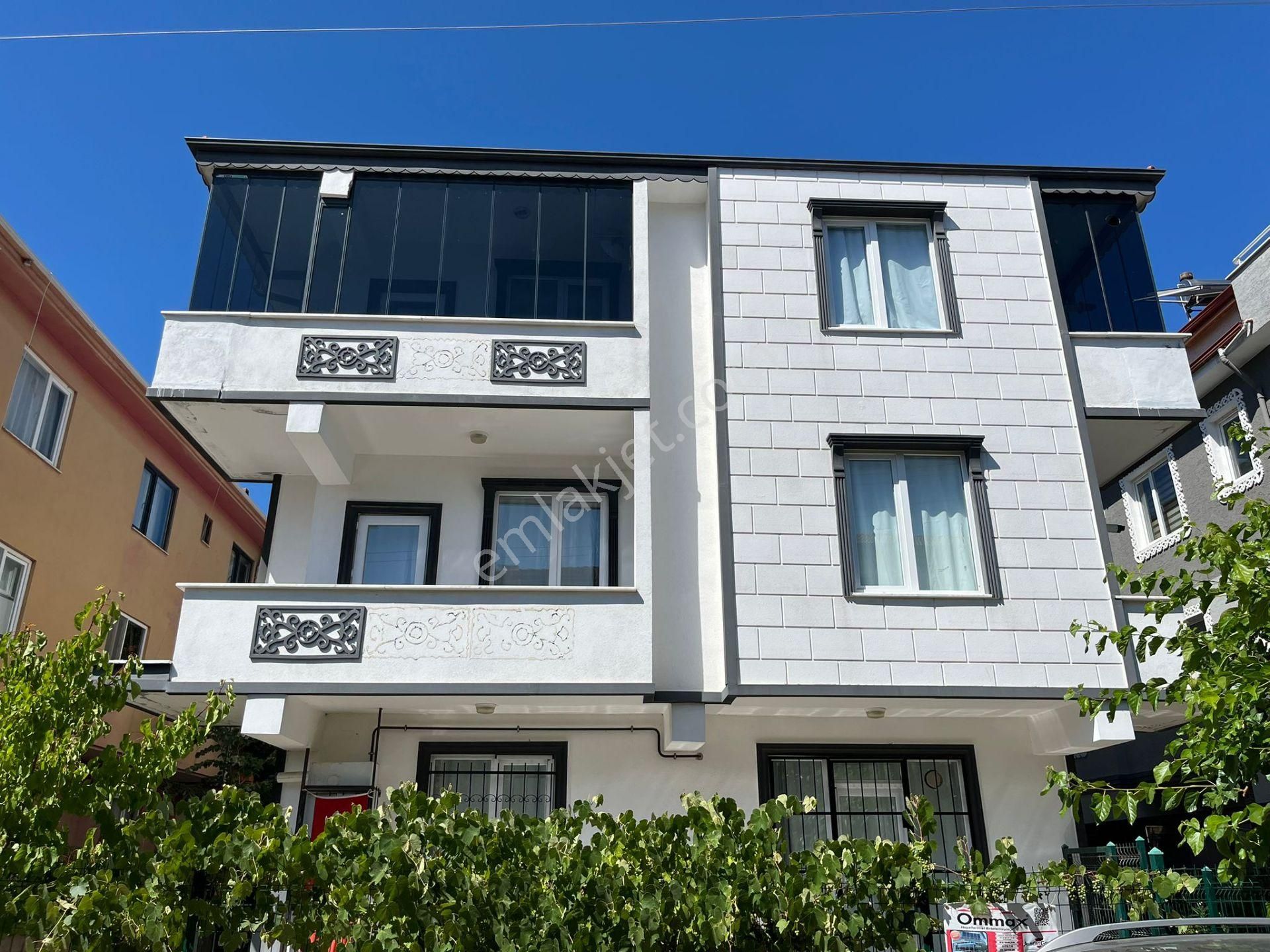 Denize 100 Metre,verandalı, Özel Bahçeli, Emsalsiz Daire Fırsatı