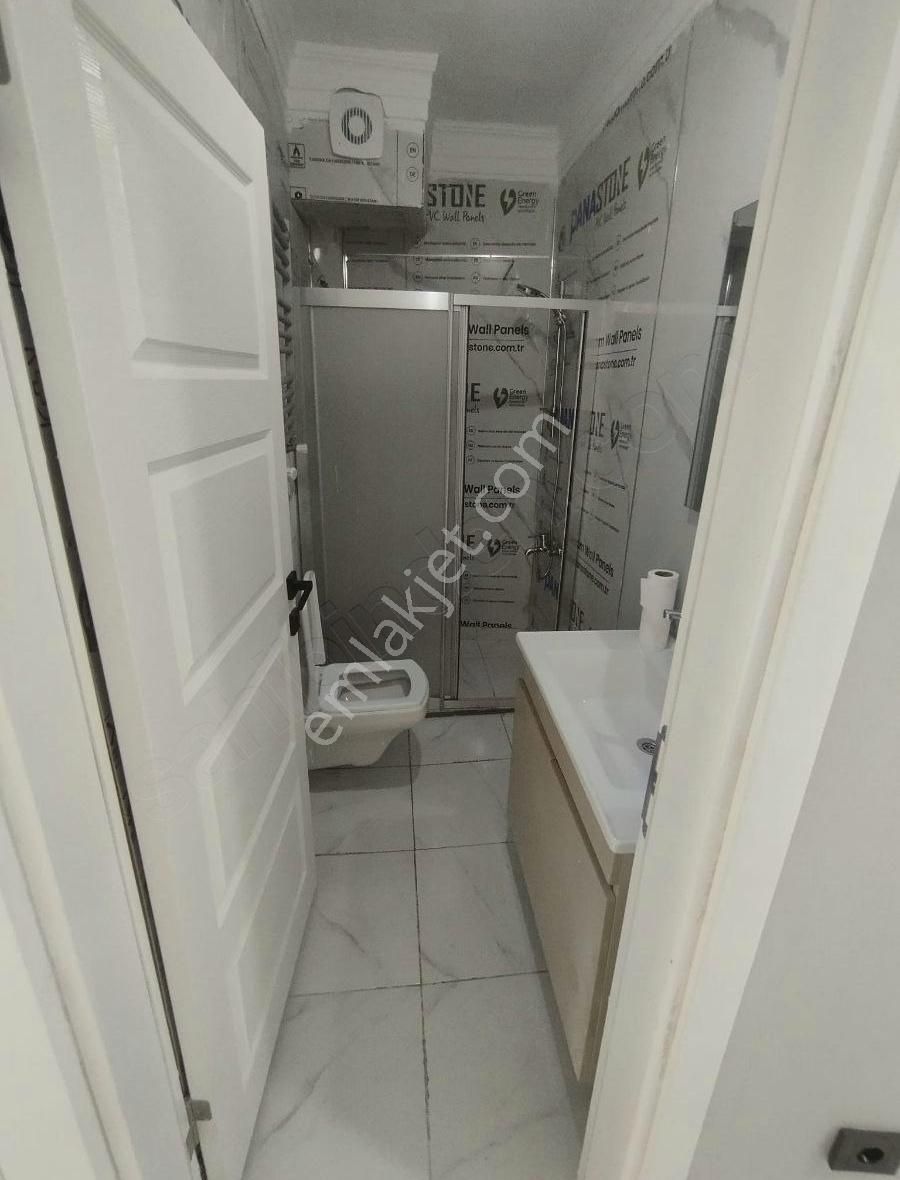 Fatih Merkezde 2+1 Teraslı Ve Bahçeli 90m2 İçi Sıfırlanmış Daire - Görsel 9