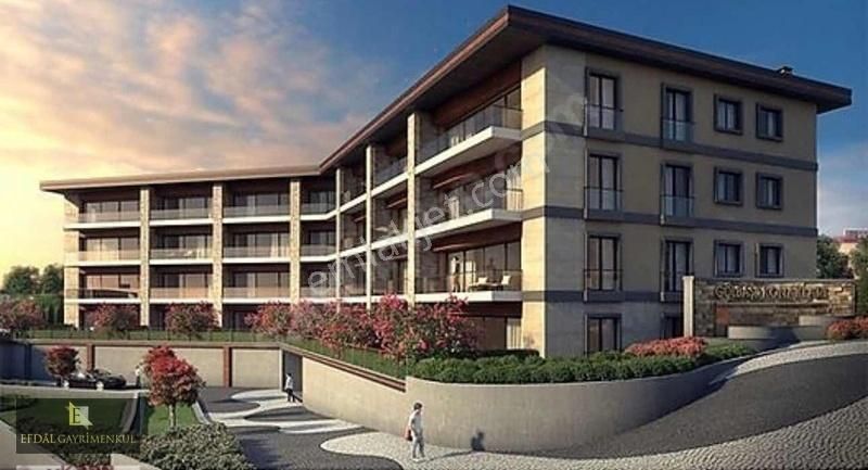 Gölbaşı Konaklarında Göl Manzaralı Köşe Cephe 4+1 Bahçe Katı
