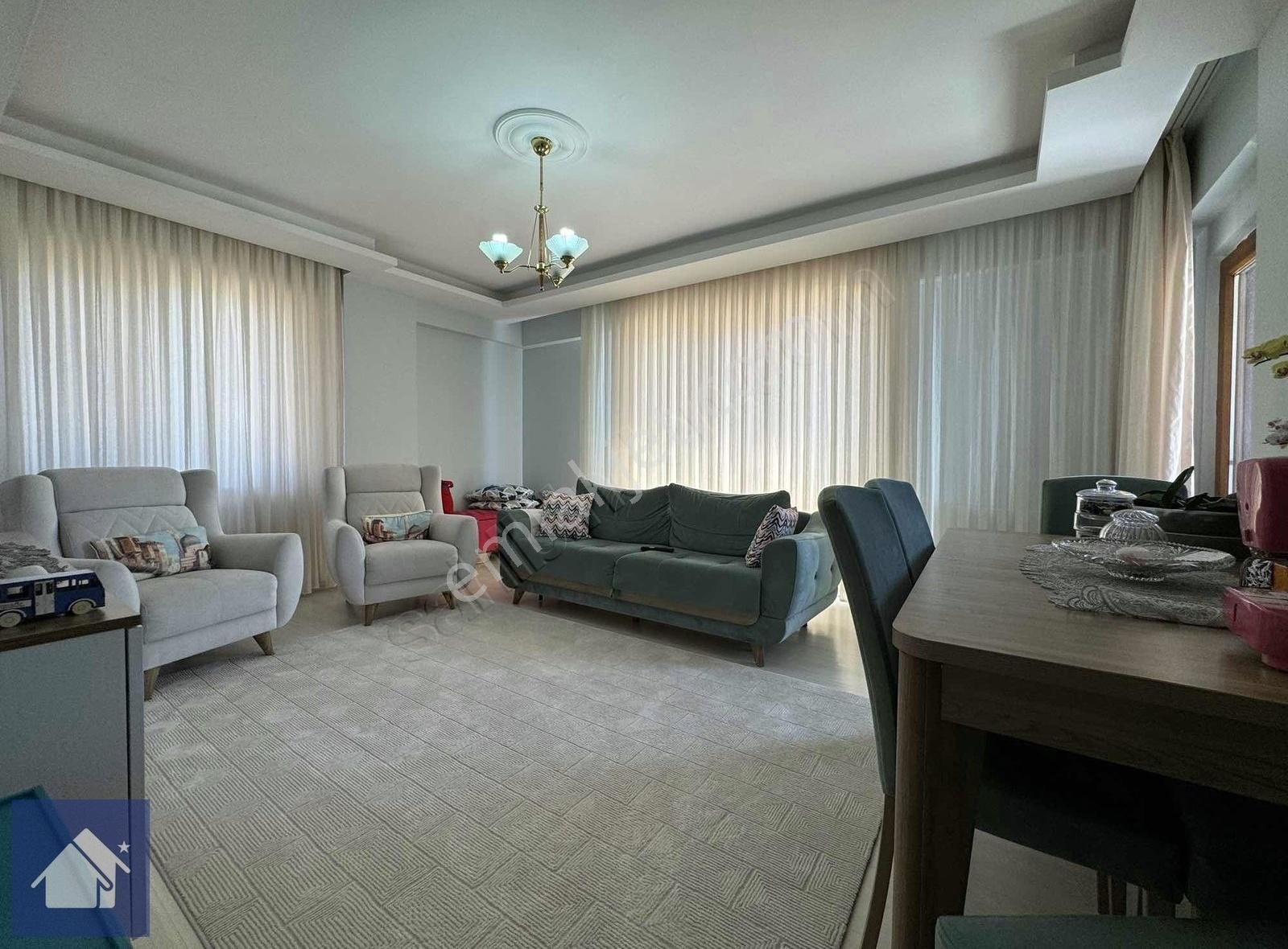 *iskele Mevkiine Çok Yakın*2+1*100 M2*ayrı Mutfaklı*kullanışlı
