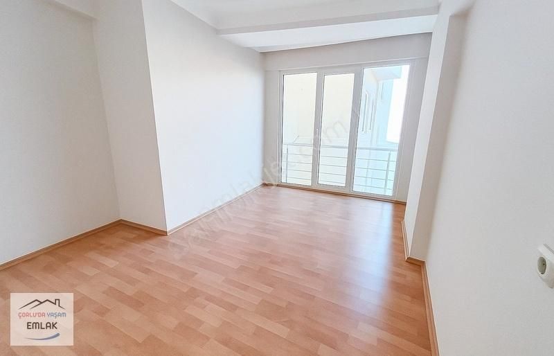 Şeyh Sinan Mahallesinde Kiralık 3+1 Daire