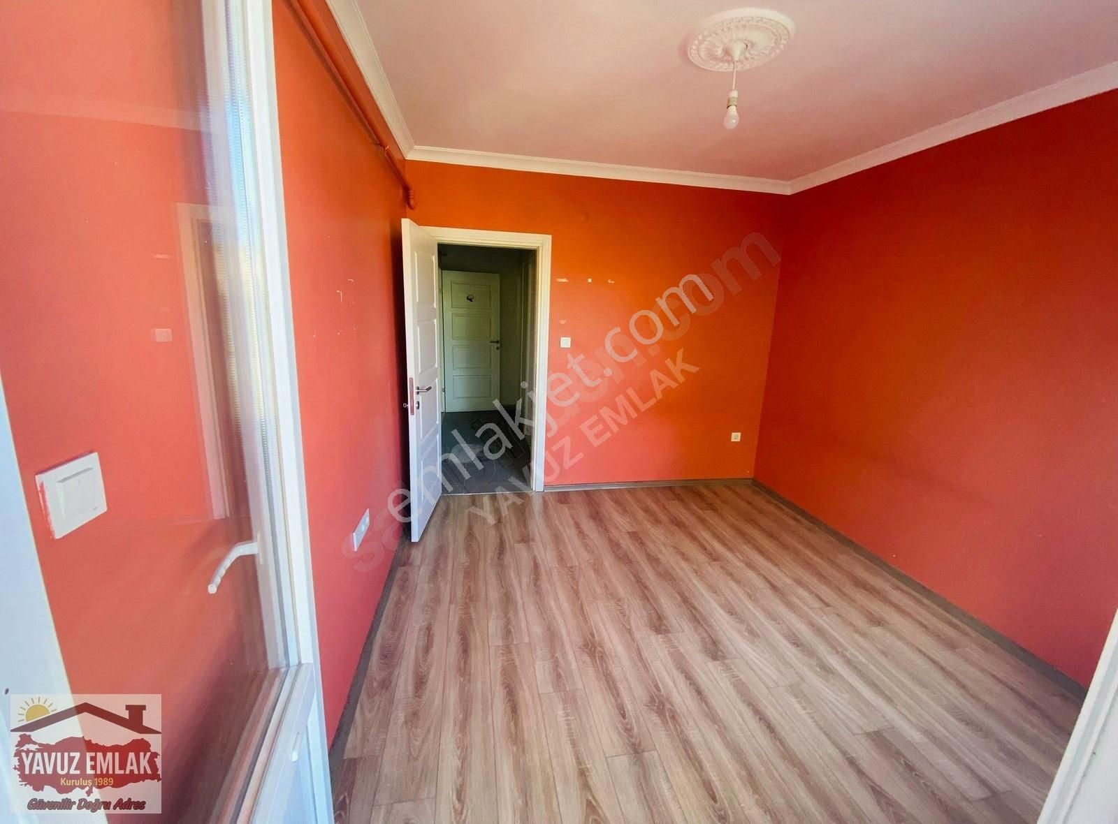 Beşiktaş Muradiyede İçi Sıfır Masrfsız Temiz Balkonlu 2+1 Daire - Görsel 3