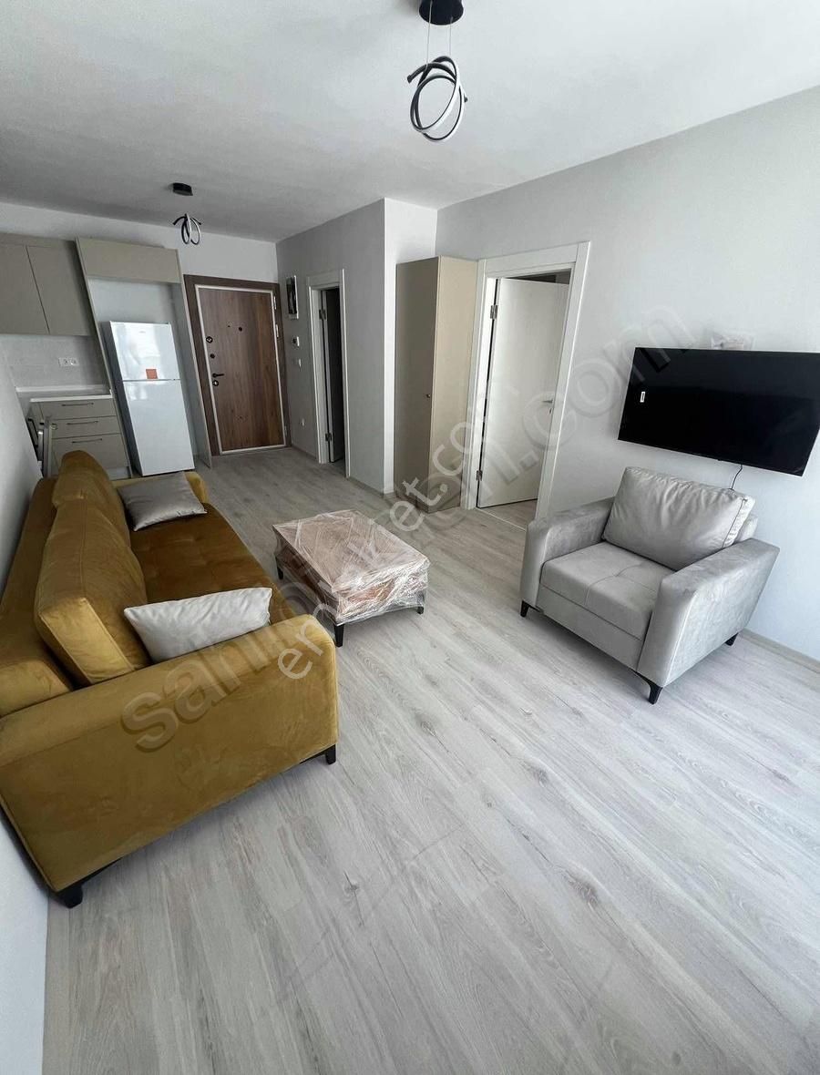 Marmara Üni Yanında Eşyalı 1+1 Sıfır Bina,otopark,güvenlik,havuz