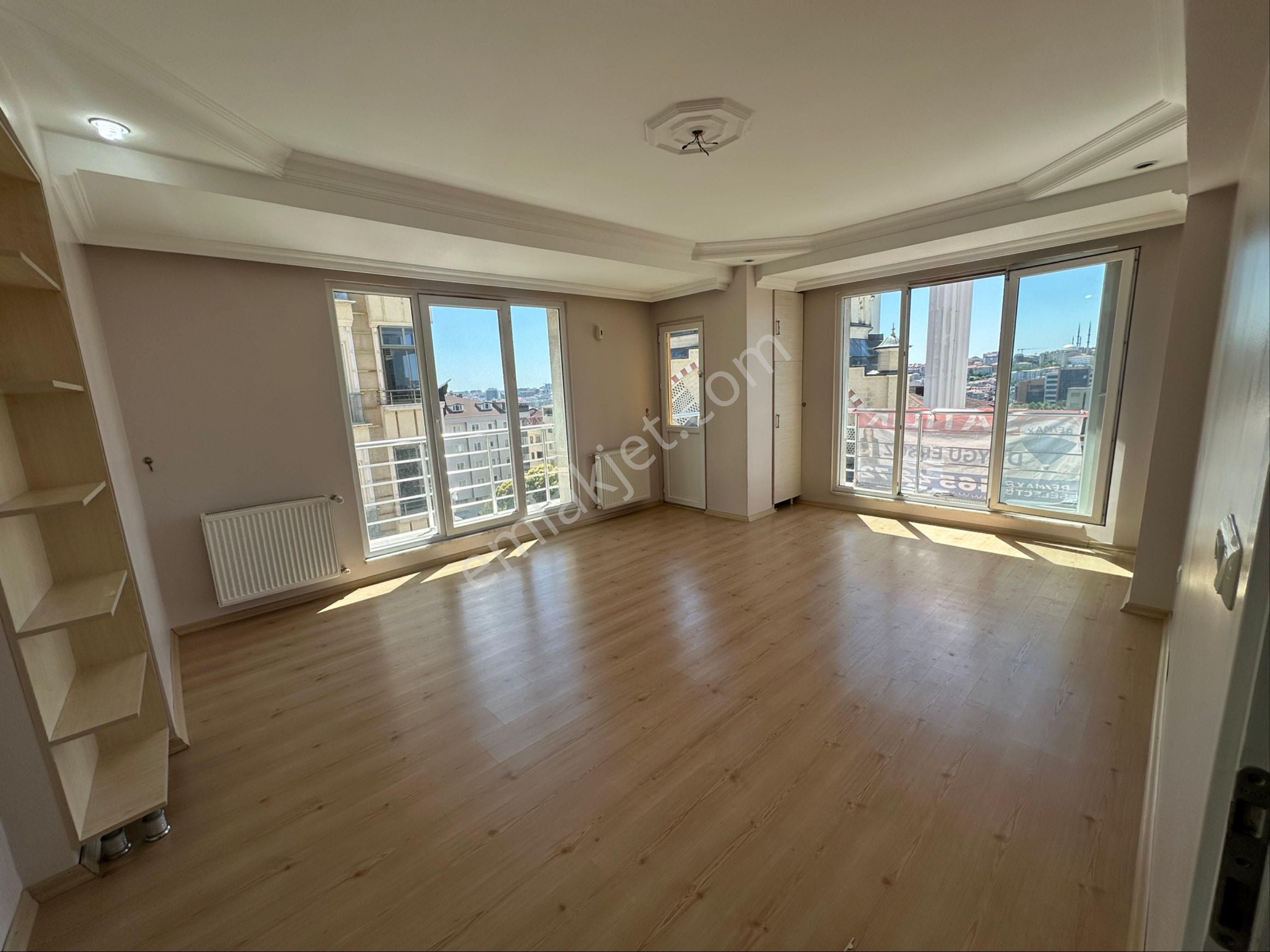 Bahçelievler Güvenevler Sitesi- Boş,oturuma Hazır, Satılık 2+1