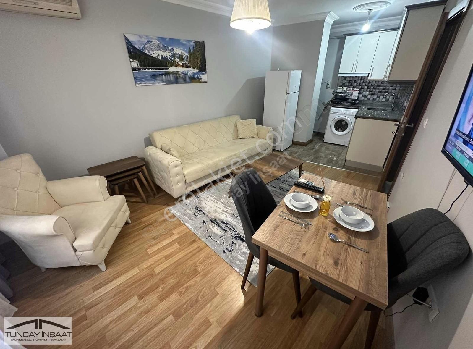 Tuncaydan Merkezi Konum Cadde Üzeri Yeni Binada 1+1 Eşyalı Daire