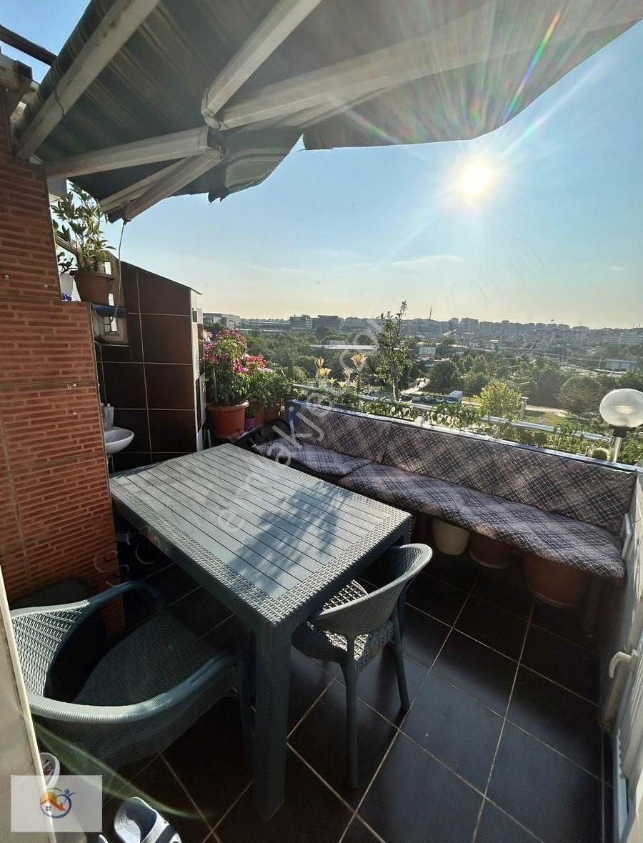 Çırpıcı Şehir Parkı Karşısında Satılık 4+2 Dubleks Daire