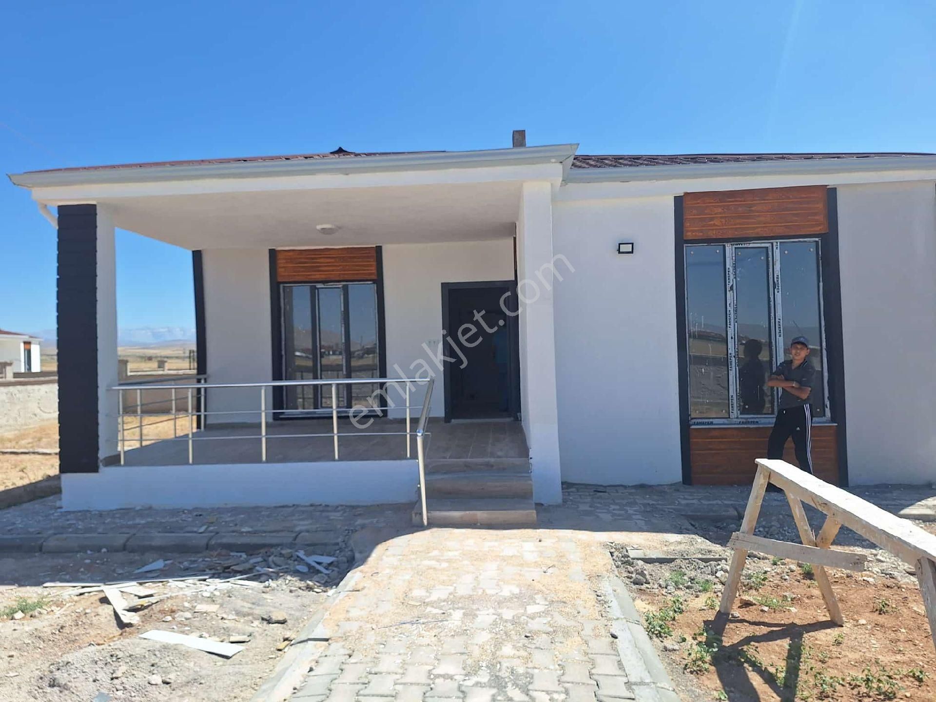 Niğde Kemerhisarda Yaylalık Ev