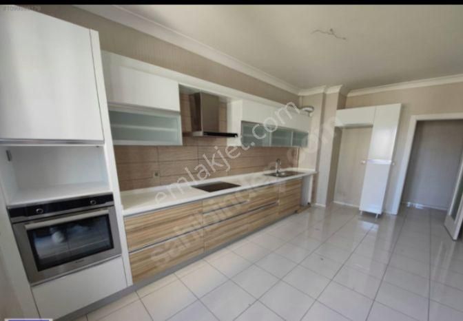 Satılık Lüks 4+1 Daire