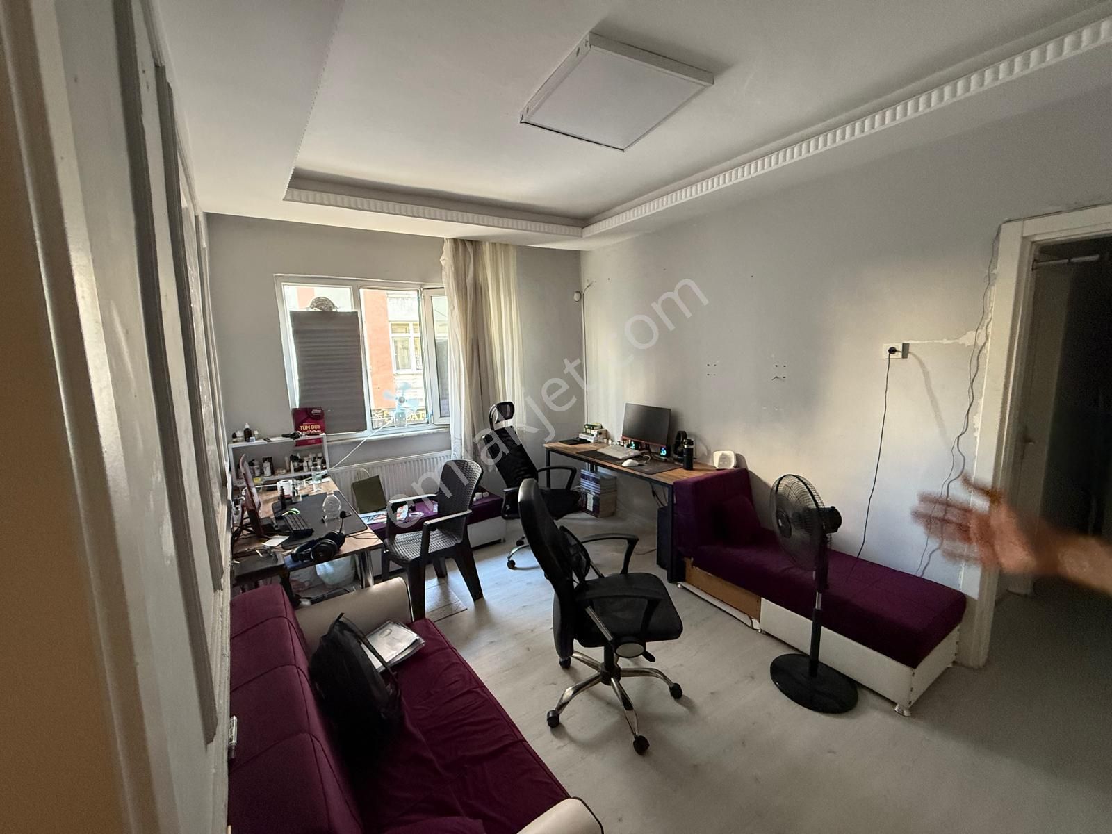 Şehremini'de, Harika Konumda Satılık Köşe Bina - Görsel 6