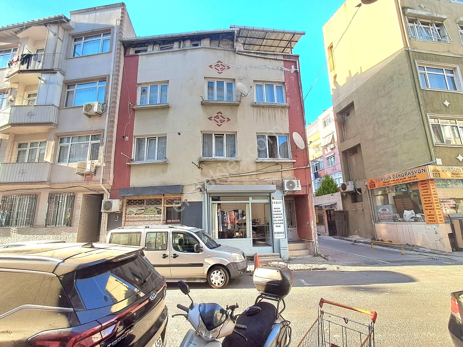 Şehremini'de, Harika Konumda Satılık Köşe Bina - Görsel 14